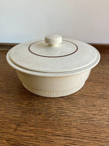 Poole pottery cream coloured - pottery,