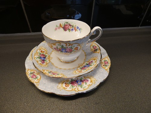 Royal standard lady - standard, jane"