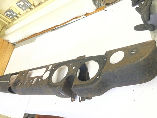 Mgb dashboard damage or - dashboard,