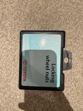 Genuine Toyota Avensis Locking