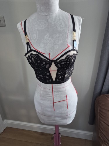 Bra