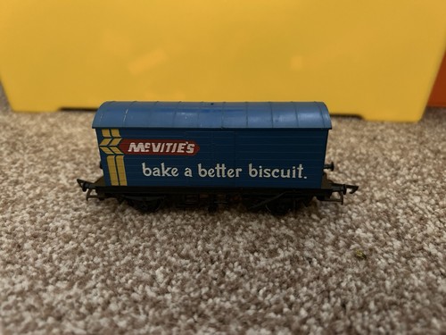 Hornby r727 gauge mcvities - hornby,