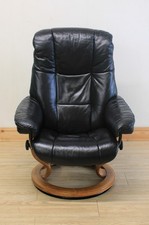 Ekornes Stressless Mayfair Black Leather Recliner Armchair / Chair & Footstool