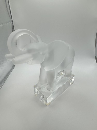 Mint lalique elephant base - mint, on