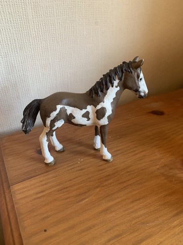 Schleich 13695 pinto yearling - pinto,