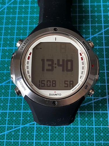 Suunto dive computer - d6, watch