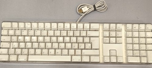 Apple model a1048 - apple, keyboard