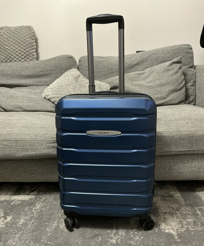 Samsonite blue hard shell - samsonite,