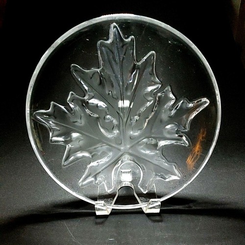 Lalique montreal plate lead - lalique,