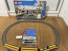 LEGO CITY: Passenger Train (60197)