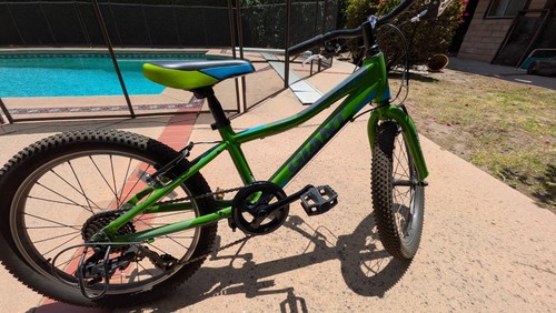 Giant xtc green kids - xtc, 24"