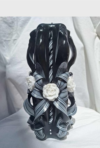 Black white carved - black,