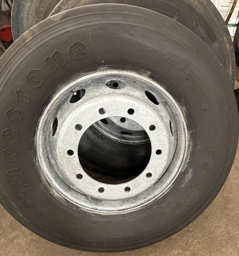 Firestone 295 80r22 tyre - firestone,