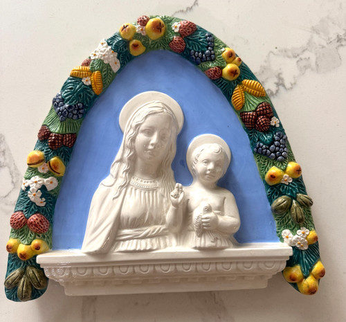 Italian della robbia style - robbia,