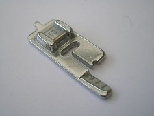 VINTAGE VIKING HUSQVARNA SEWING MACHINE BUTTON HOLE FOOT 3000/4000/5000/6000 