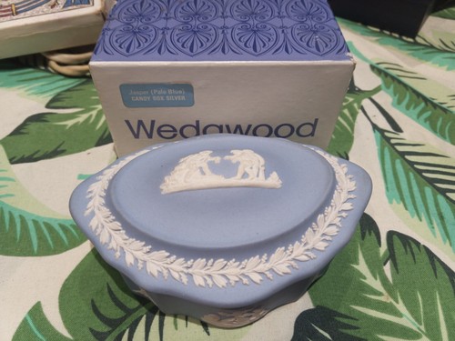 Wedgwood blue jasper ware - jasper,
