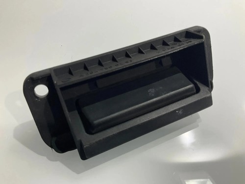 Mercedes benz w204 - mercedes-benz, tailgate
