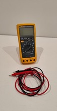 Fluke 189 multimeter + test
