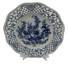 Schumann Arzberg Bavaria Echt Cobalt Lattice Plate 10inch Diameter Baveria