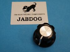 20mm Mixer type Black knob Silver top + white marker  6mm splined shaft 3g 357