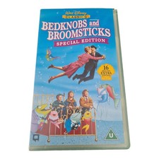 Disney Vintage Bedknobs and Broomsticks VHS Angela Landbury