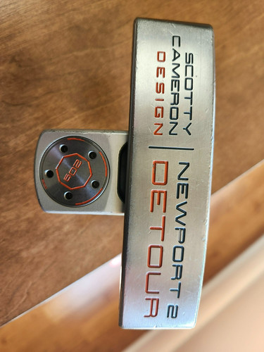 Scotty cameron design newport - scotty,