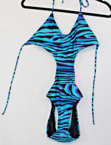 Wet seal one piece cutout - seal, sz
