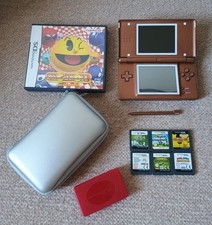 Nintendo DS Lite In Metallic