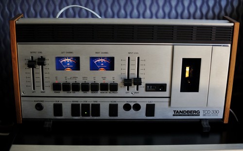 Tandberg tcd 330 - 330, high-fidelity