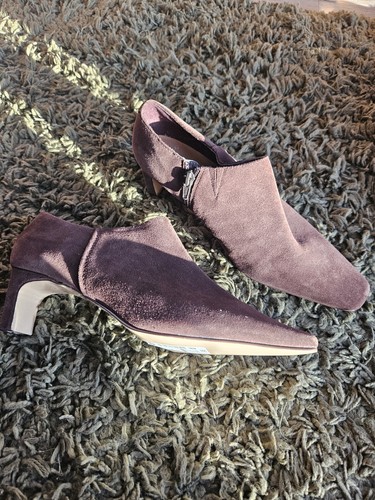Brown suede pointed - pointed, toe