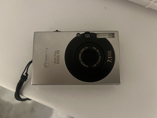 Canon ixus digital - 70,