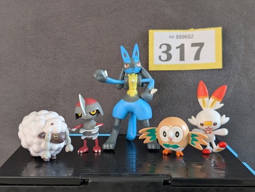 Pokémon figure bundle lucario - bundle,