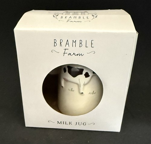 Bramble farm cow milk jug - farm,