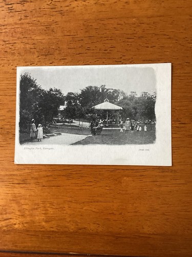 Ellingham park bandstand - ellingham,