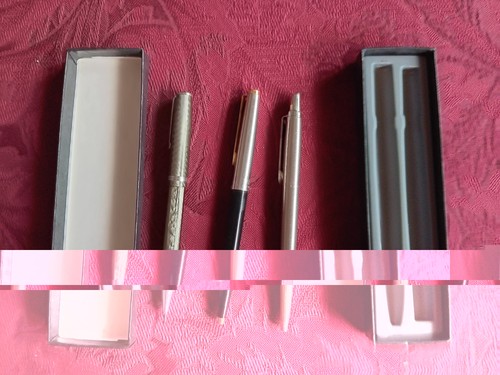 Lot three vintage pens - three,