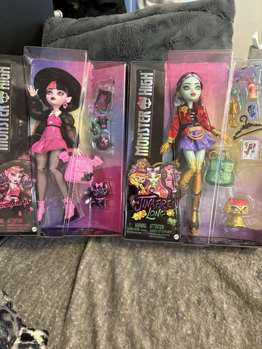 Monster high dolls - monster, x2