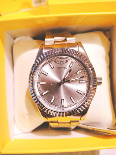 Invicta men analogue quartz - men's,