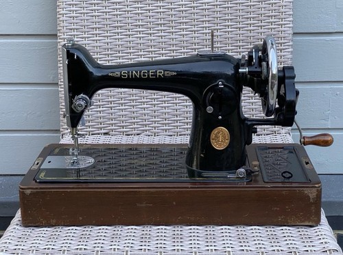 Singer hand crank - singer,