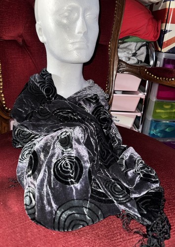 Velvety feel scarf green - velvety,