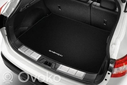 New genuine nissan qashqai - new,