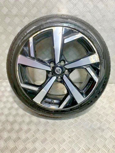Nissan qashqai alloy wheel - nissan,
