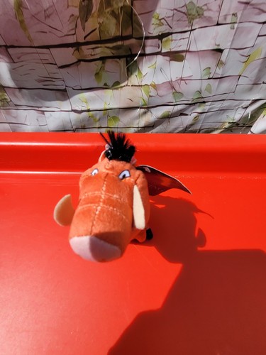 Lion king plush pumbaa keyring - lion,