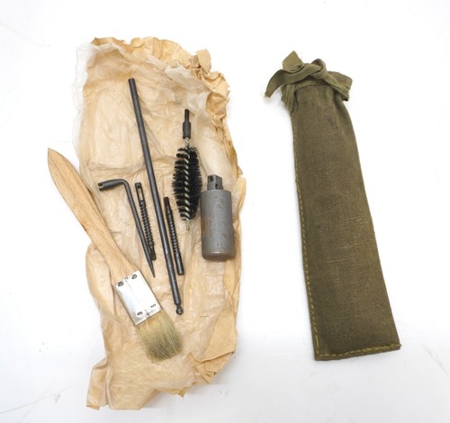 Czech army scorpion cleaning - army,