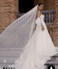 Imani Chapel Length Veil With Lace