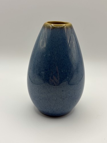Blue reactive glaze studio - blue,