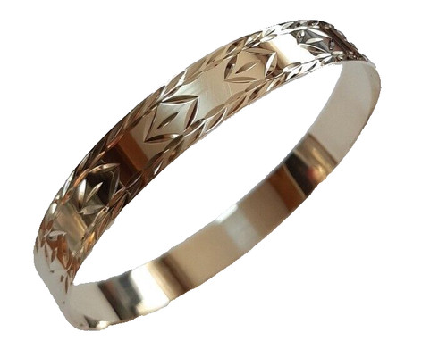Gold solid bangle 10mm - gold,