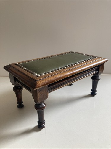 Vintage antique small foot - small,