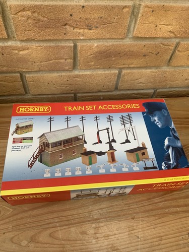 Hornby trackside accessories - trackside,