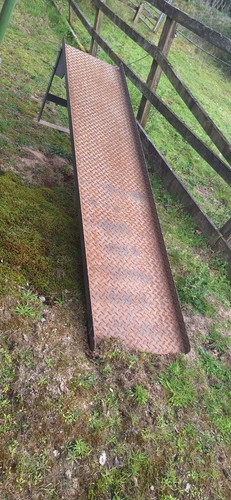 Solidly built steel ramp for - ramp,