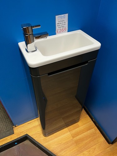 Display bathroom cabinet - display,